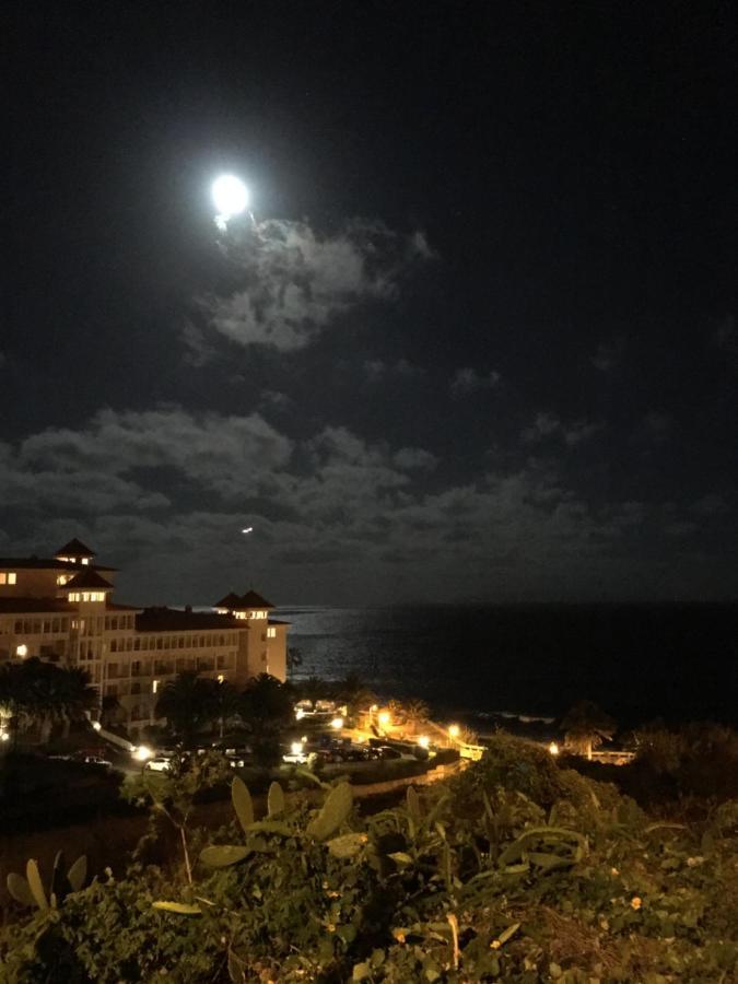 Oceanview Penthouse Appartement Caniço Buitenkant foto